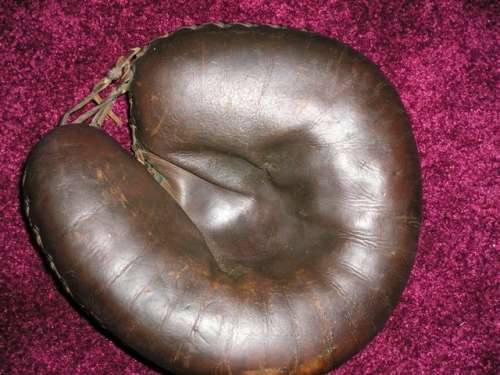 D&M Decker Patent Catchers Mitt Front